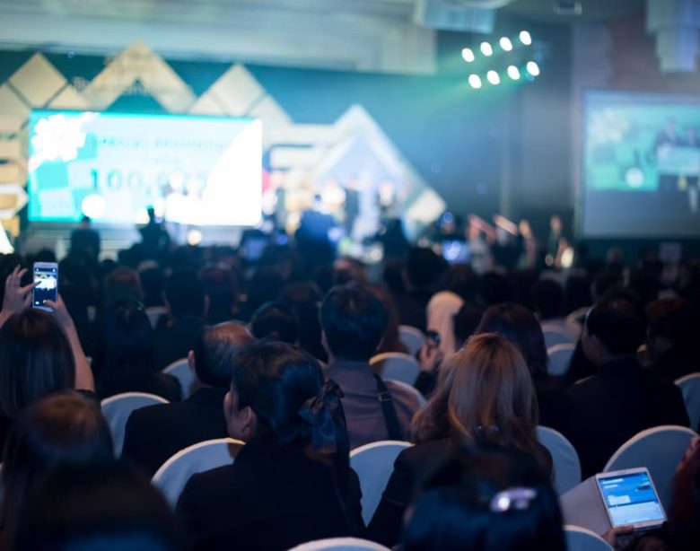 Estande congresso: espaço de conexões profissionais
