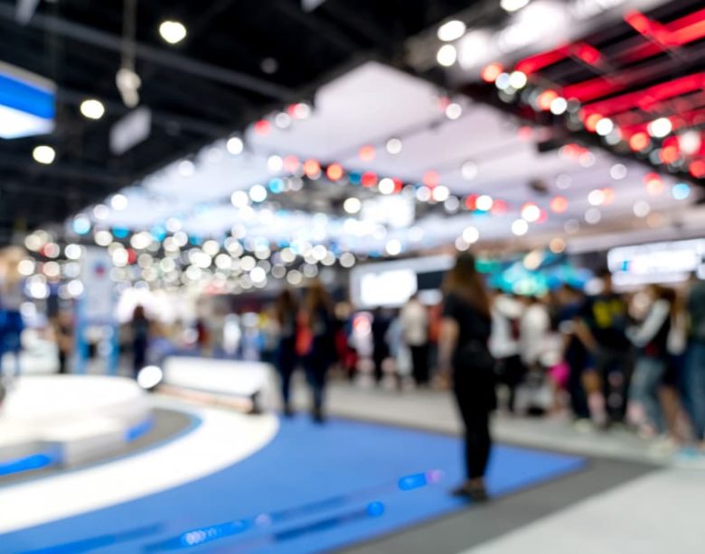 Stands para feiras e eventos: elevando a experiência do público